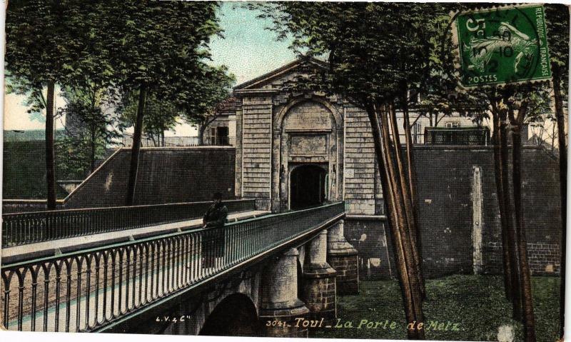 CPA Toul-La Porte de Metz (187689)