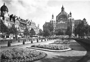 BG7024 place reine astrid et gare   anvers antwerpen belgium CPSM 15x10.5cm