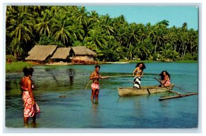 c1950's Ladies Returning from Fishing Trip in Lagoon, Tahiti Postcard