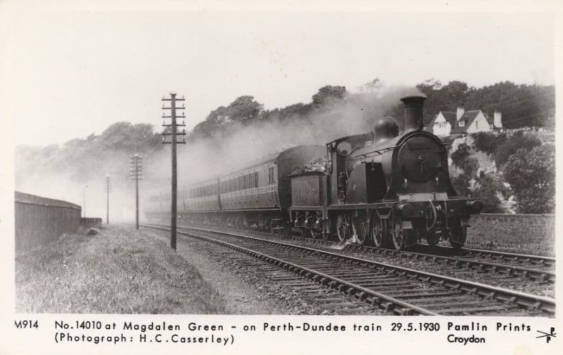 14010 at Magdalen Green On Perth Dundee Train Postcard