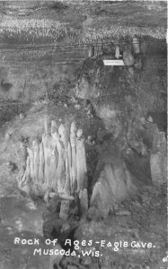 RPPC Postcard Wisconsin Muscoda Rock of Ages Eagles Cave 23-5669