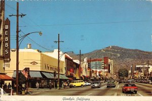 MIN1195 usa glendale california brand boulevard shops flag old cars van lantern