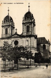 CPA Dax la cathedrale (1262994)