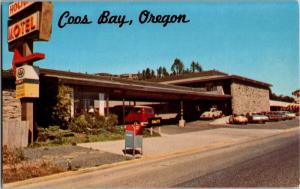 Holiday Motel, North Bayshore Drive, Coos Bay Oregon Vintage Postcard N03