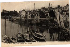 CPA PORNIC - Le Port a Marée basse (242552)