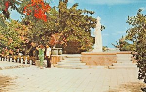 ORANJESTAD ARUBA NETHERLAND ANTILLES~WILHELMINA PARK~POSTCARD