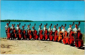 Postcard PEOPLE SCENE Interlochen Michigan MI AO3662
