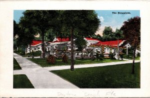 VINTAGE CONTINENTAL SIZE SOFT-PAPER PICTURE THE BUNGALOWS & BEACH STREET CASINO