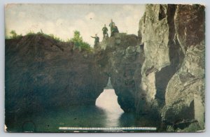 Wisconsin~Sister Island nr Ashland~Men On Singers Bridge~Rock Formation~1910 PC