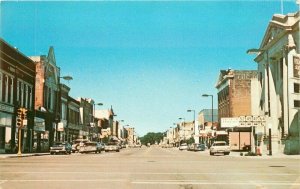 Wisconsin Antigo 5th & Superior 1960s A-15 Automobiles Postcard 22-1495