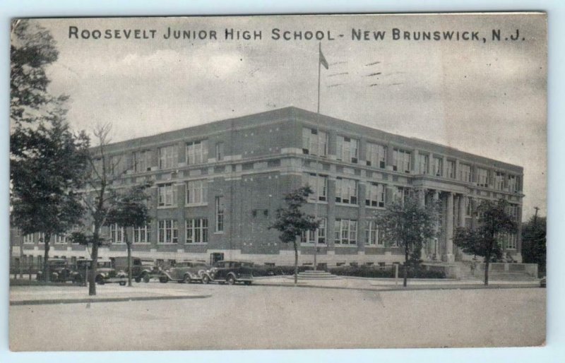 NEW BRUNSWICK, New Jersey NJ ~ ROOSEVELT JUNIOR HIGH SCHOOL 1939  Postcard