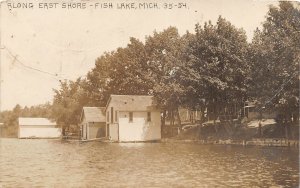 J2/ Fish Lake Michigan RPPC Postcard c1910 Along East Shore Cabins 192