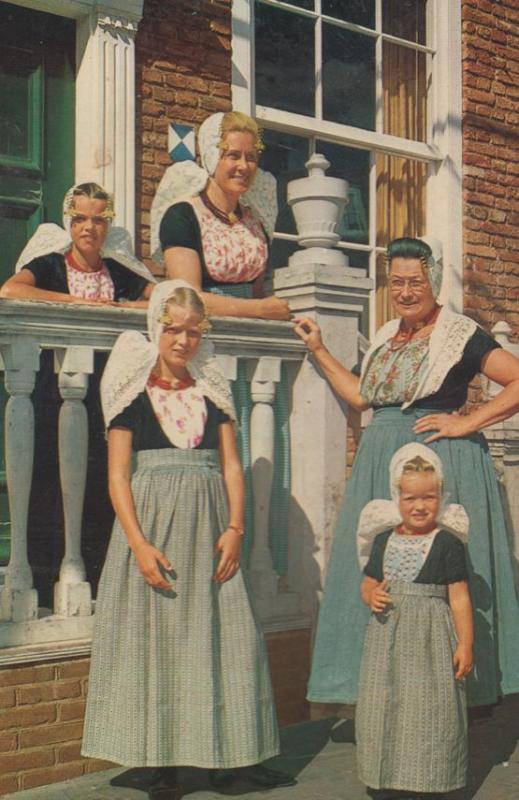 Domburg Traditional Dutch Ladies Fashion Costume 1970s Postcard