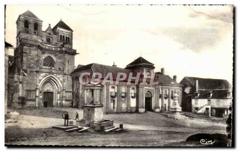 Souvigny Old Postcard L & # 39eglise and monument