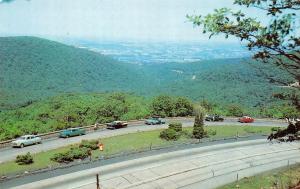 UNIONTOWN, Pennsylvania  POINT LOOKOUT-1950'S CARS-CHESTNUT RIDGE   Postcard