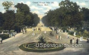 Central Avenue, Belle Isle in Detroit, Michigan