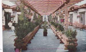 California Long Beach Bungalow Apartments