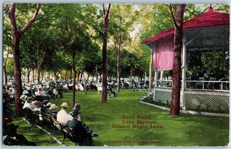 c1910s Council Bluffs, IA Lake Manawa Band Stand Classy People Megeath Stat A189