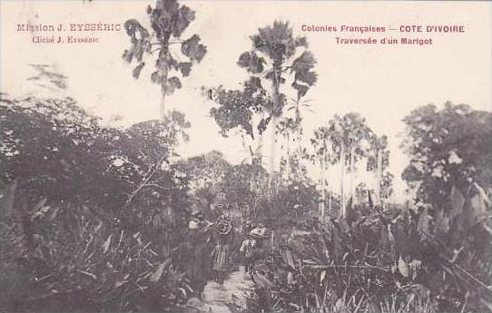 Cote D'Ivoire Ivory Coast Traverse d'un Marigot 1911