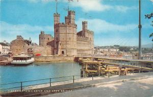 uk9947 caernarfon castle and aber bridge wales uk