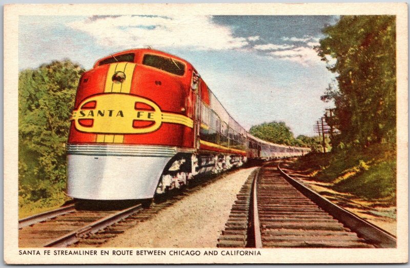 Santa Fe Streamliner En Route Between Chicago and California Postcard
