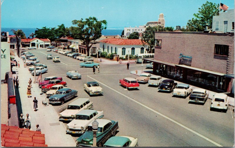 La Jolla CA Girard Avenue Old Cars Unused Vintage Postcard F38