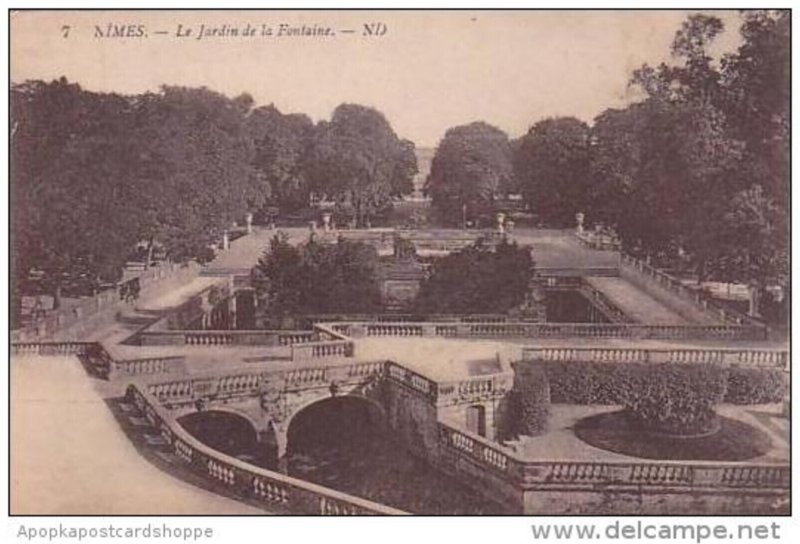 France Nimes Le Jardin de la Fontaine