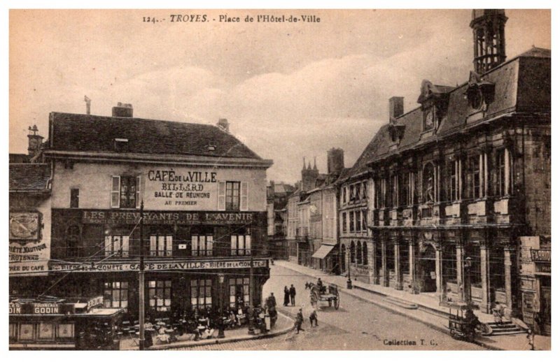 France  Troyes  Place de I'Hotel de Ville