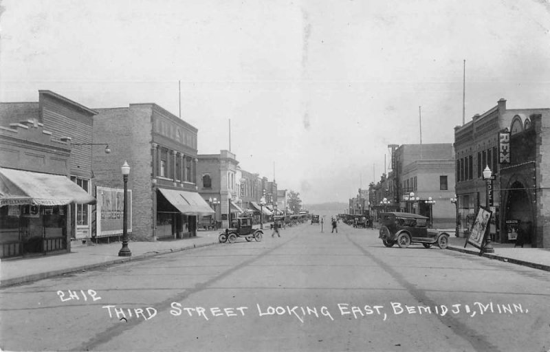 Bemidji Minnesota Third Street Looking East Real Photo Postcard JI658308