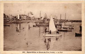 CPA St-GILLES et CROIX-de-VIE - Le Port (297846)