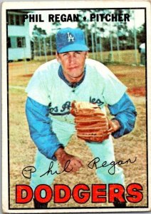 1967 Topps Baseball Card Phil Regan Los Angeles Dodgers sk2142