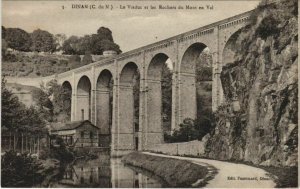 CPA DINAN Le Viaduc et les Rochers du Mont en Val (1165719)