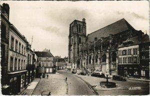 CPA SEZANNE - Place de la Republique (132052)