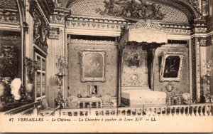 France Versaille Le Chateau La Chambre a coucher de Louis XIV