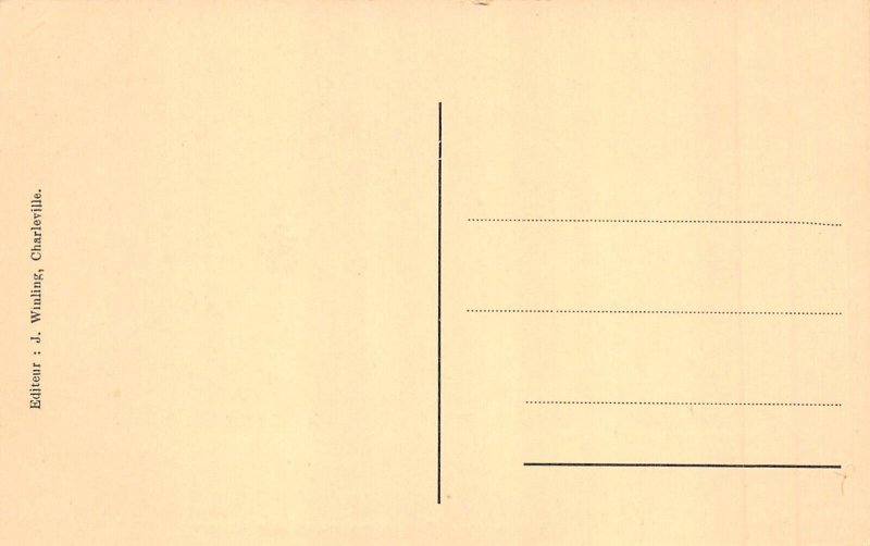 A233 France Charleville Square de la Gare Pont Rustique Kiosk vintage postcard