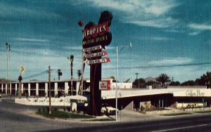 Tropics Motor Hotel - Phoenix, Arizona Postcard