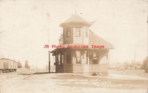 Depot, Michigan, Bellevue, RPPC, Grand Trunk Railroad Depot, 1910 PM