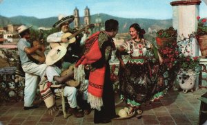 Vintage Postcard Los Hermanos Figueroa Terraza Del Hotel Victoria Taxco Gro. MX