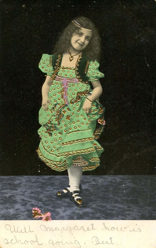 Children - Girl in Green Dress       (embossed, gold)