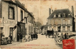 CPA Le Merlerault - Route de Sees (259127)