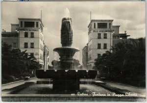 60561 - vintage postcard - Latin city : Piazza Liberta 1957-