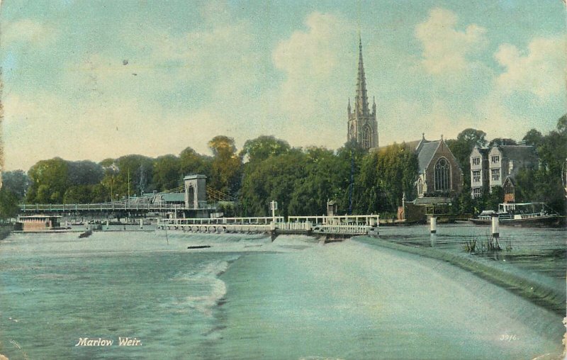 Postcard UK England Marlow Weir, Buckinghamshire