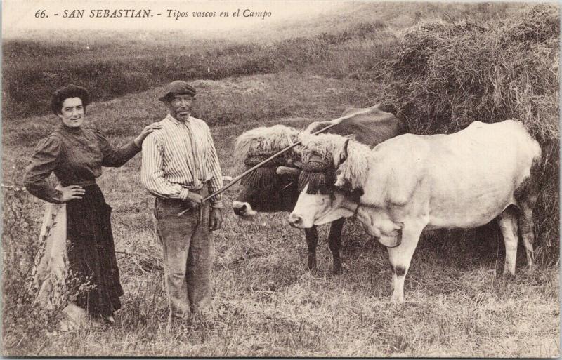 Man Woman Oxen Spain San Sebastian Tipos Vascos en el Campo Postcard E61