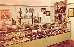 Gift Shop Conestoga Motor Inn 5 miles north of Lancaster - Lancaster, Pennsyl...