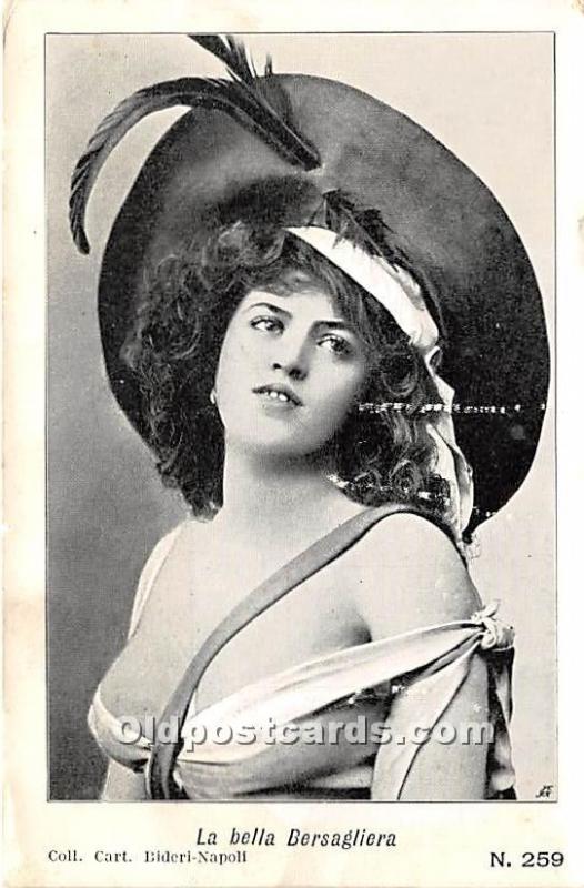 La Bella Bersagliera Theater Actor / Actress Unused 