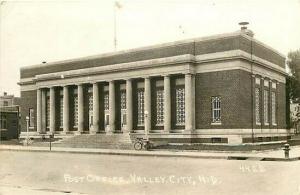 ND, Valley City, North Dakota, RPPC, Post Office, # 4422