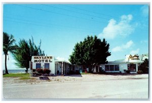 c1960 Exterior View Skyline Motel Private Beach Fort Myers Florida FL Postcard