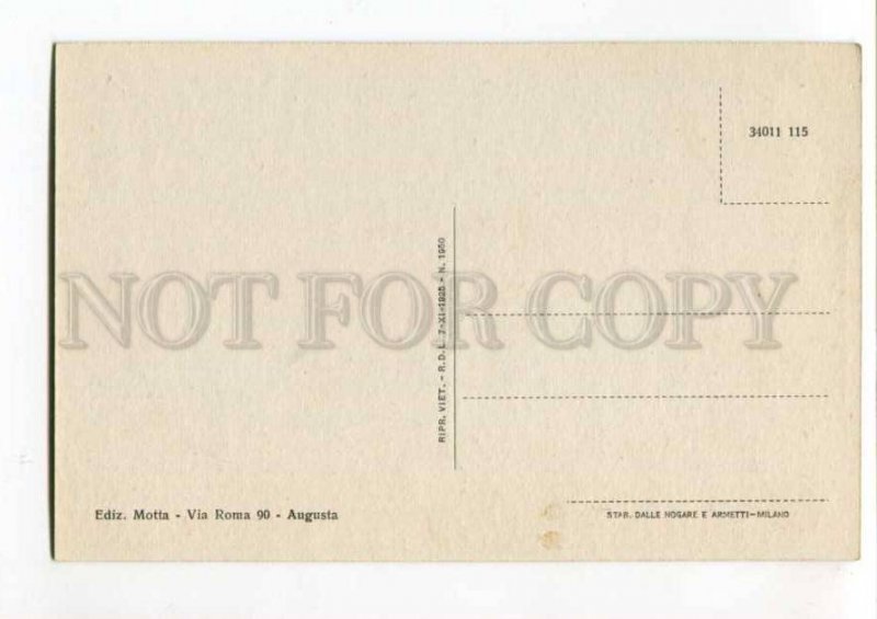289314 ITALY AUGUSTA Via Garibaldi CAR Vintage postcard