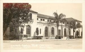 c1940 RPPC Postcard US Post Office Pomona CA Inland Empire Unposted