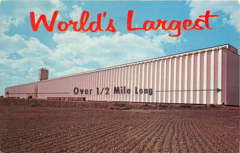 B73350 Kansas world largest grain elevators USA